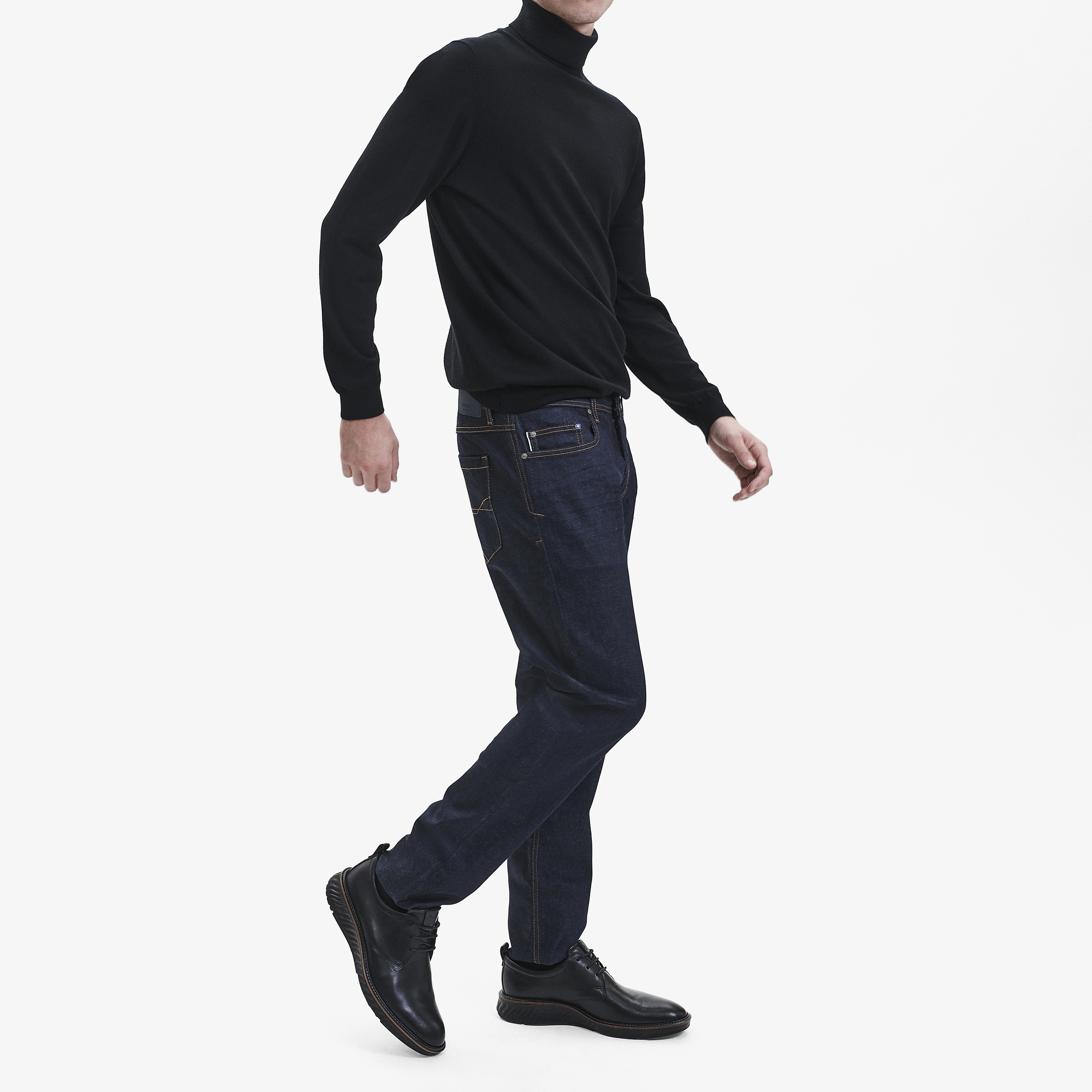 Jeans - Taillierte Passform